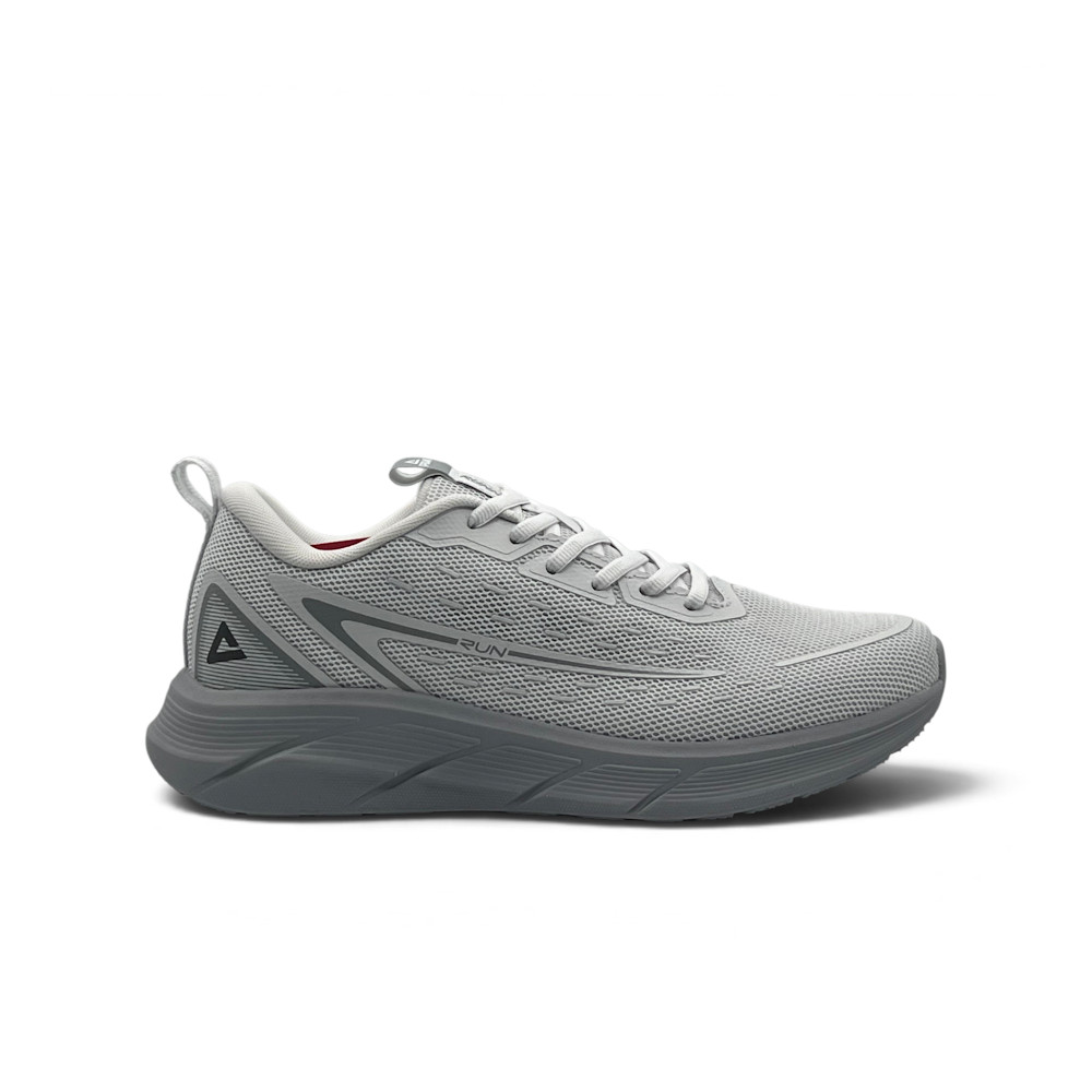 RUNNING SHOES