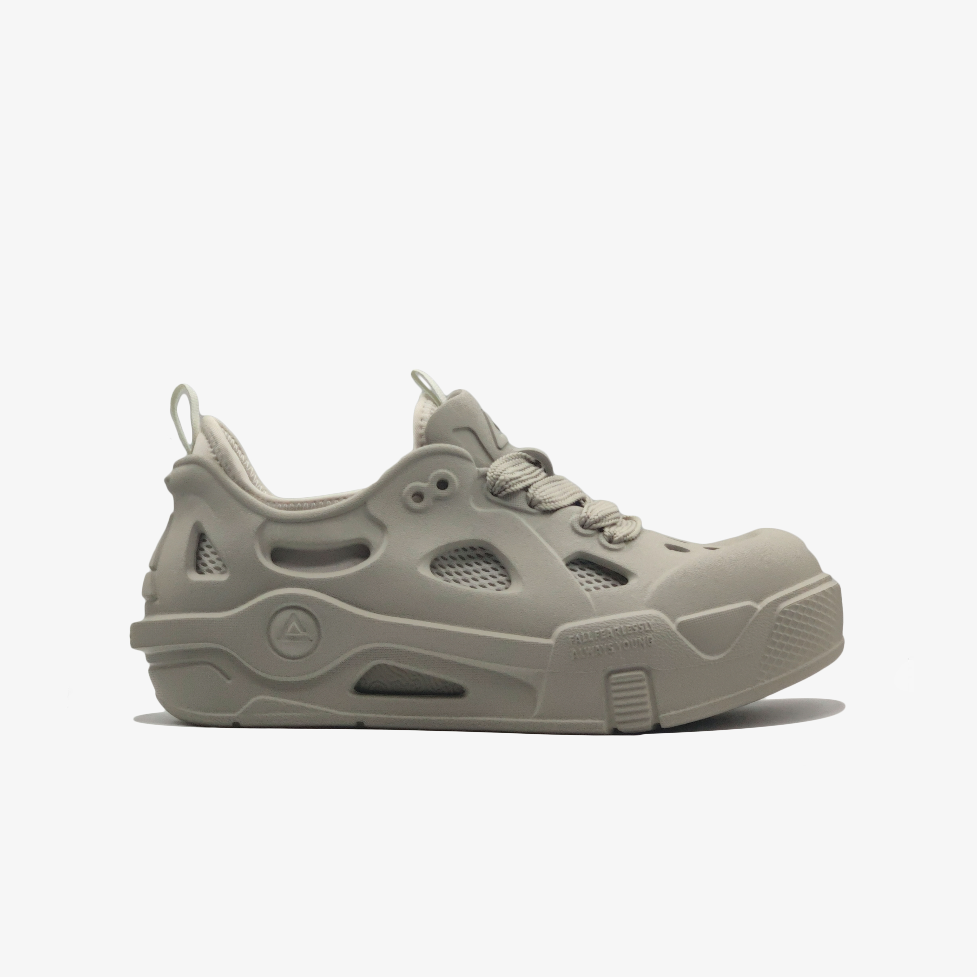 Sports Shoes