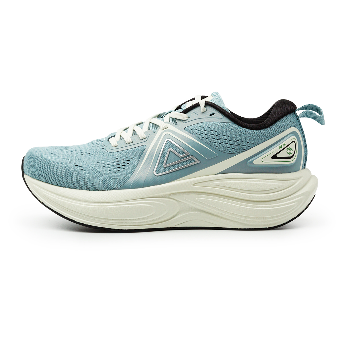 SPORTS SHOES