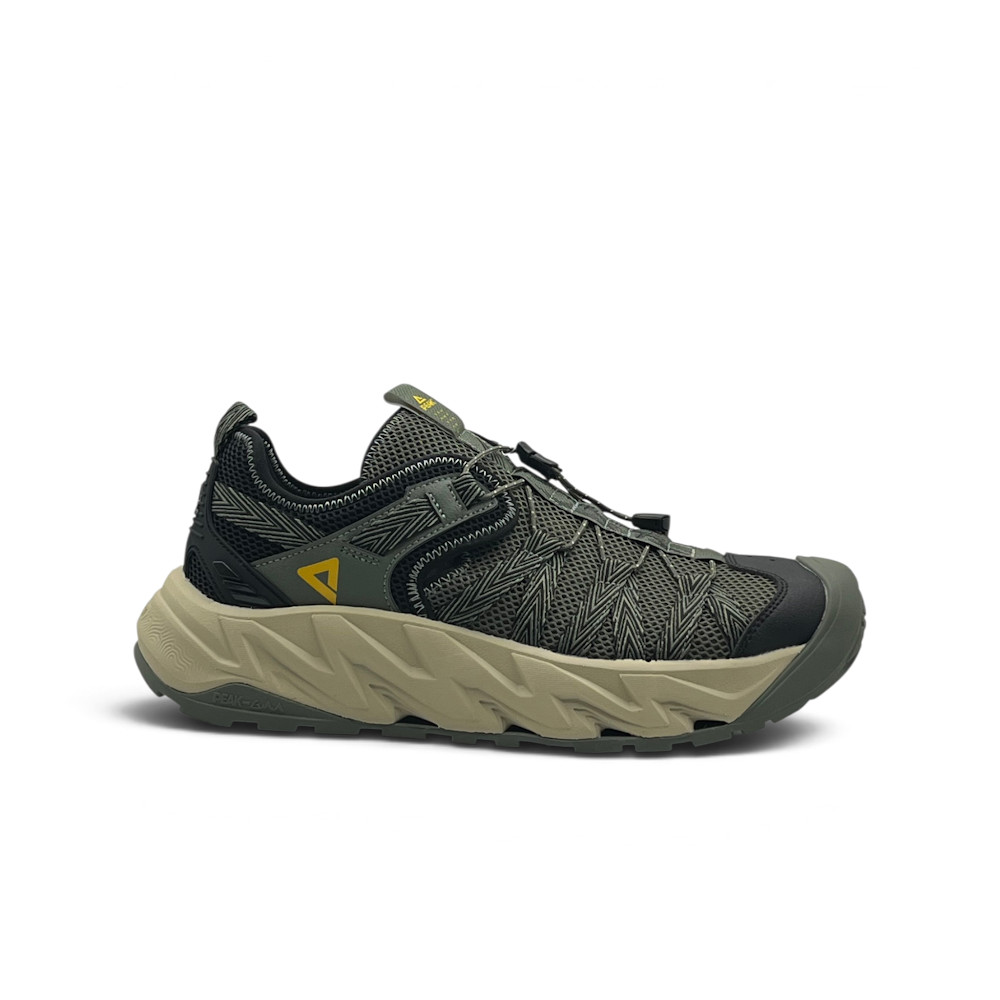 OUTDOOR SHOES