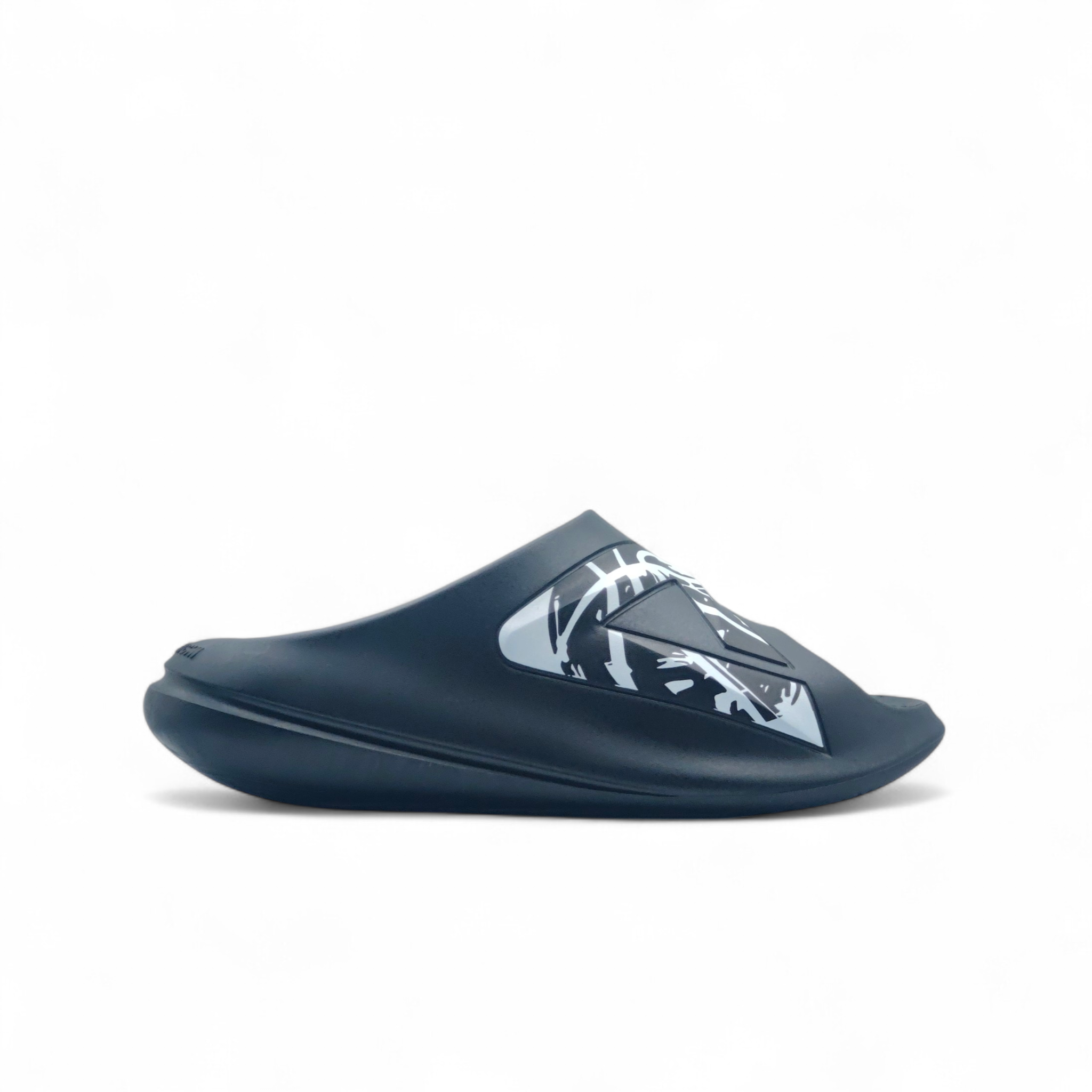 SPORTS SLIPPERS BLACK