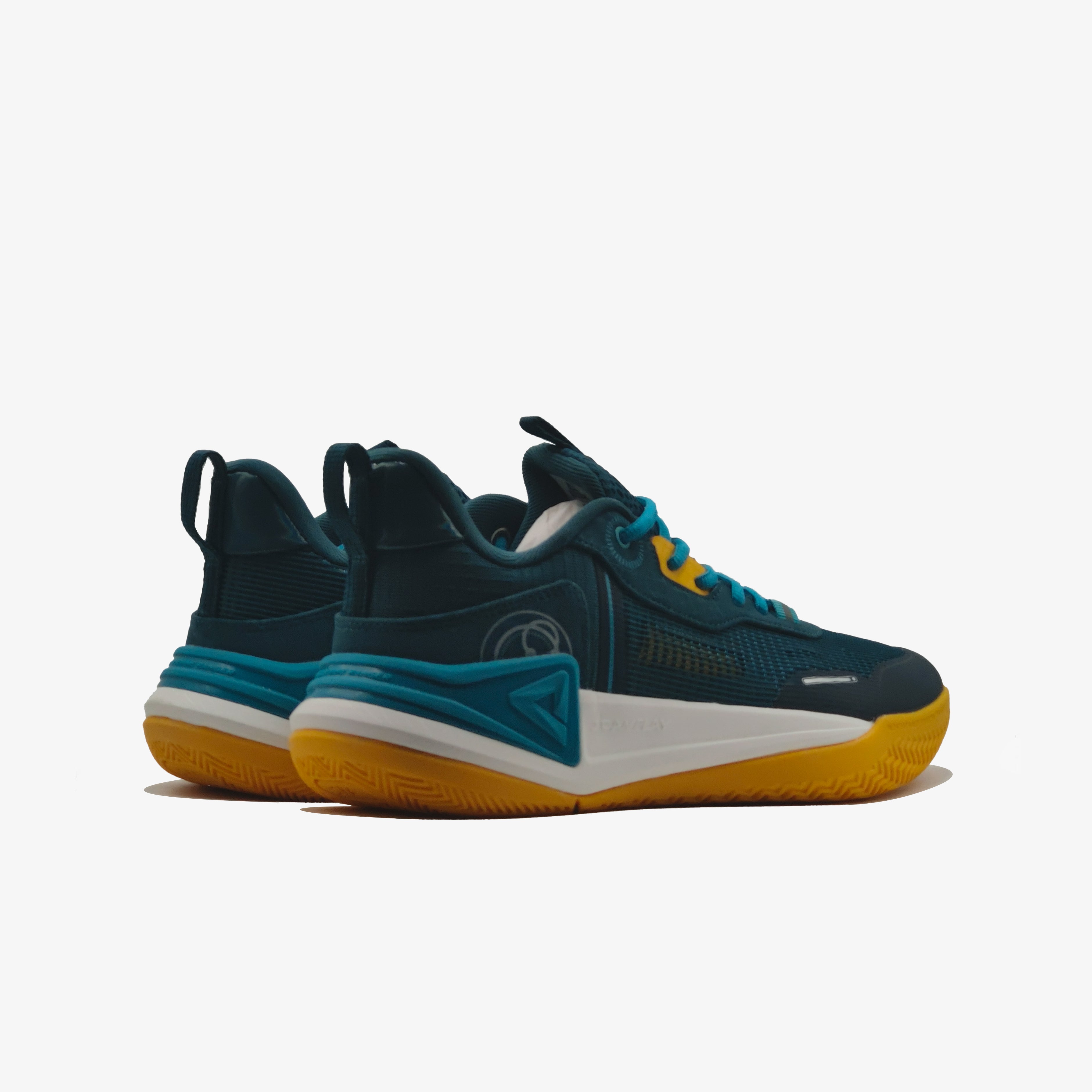 BASKETBALL MATCH SHOES-CELADON GREEN