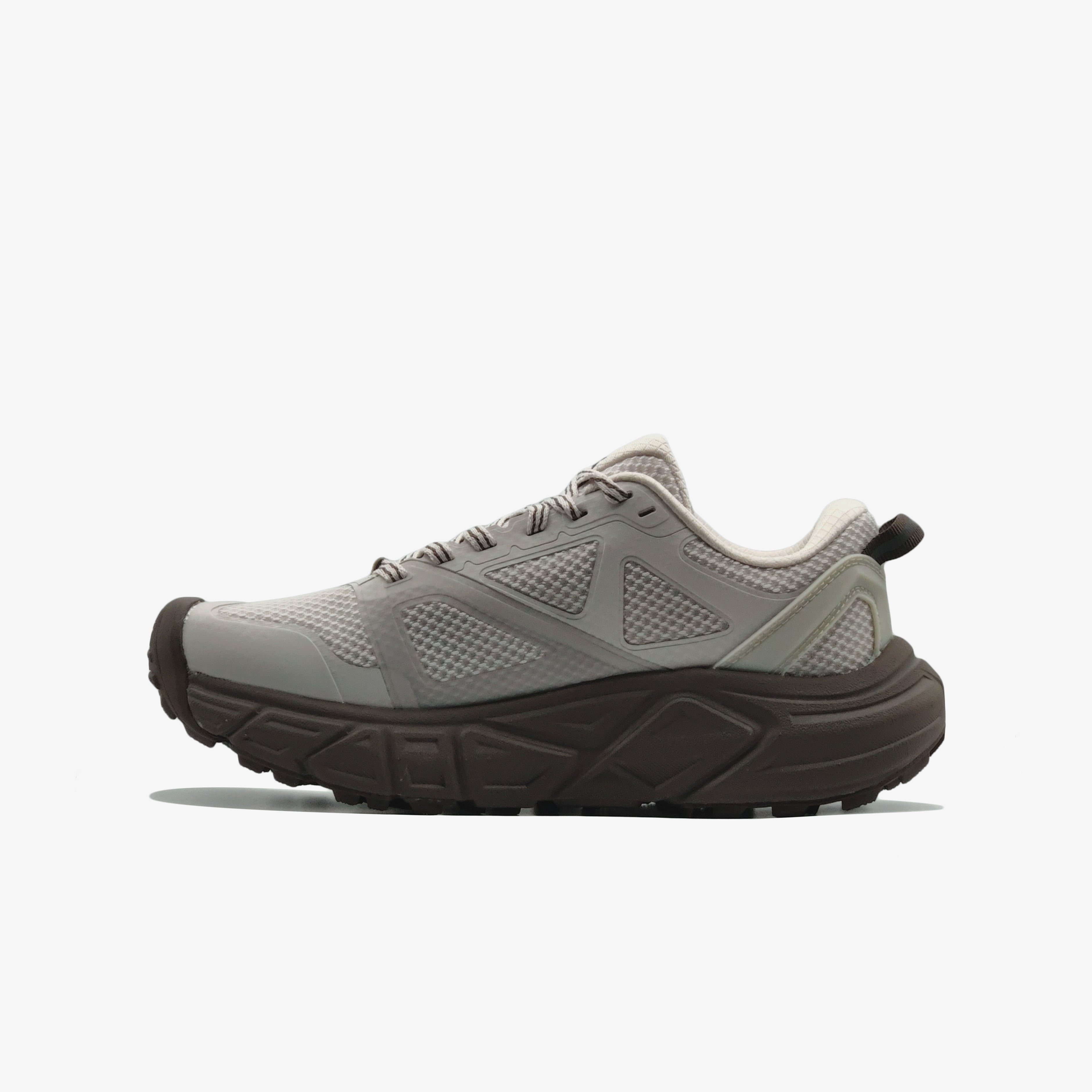 Sports Shoes	wheat khaki