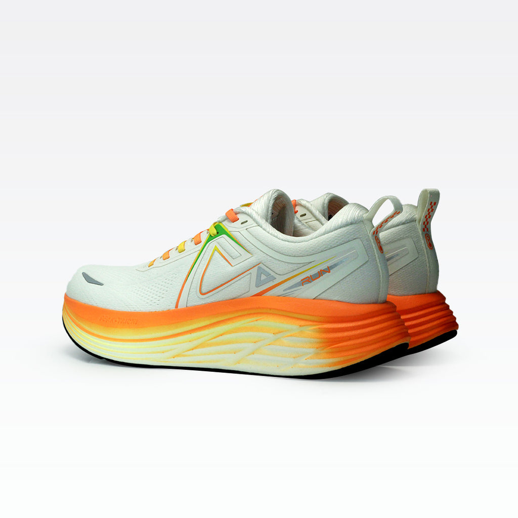 TRAINING/ RUNNING SHOES-WHITE/ORANGE