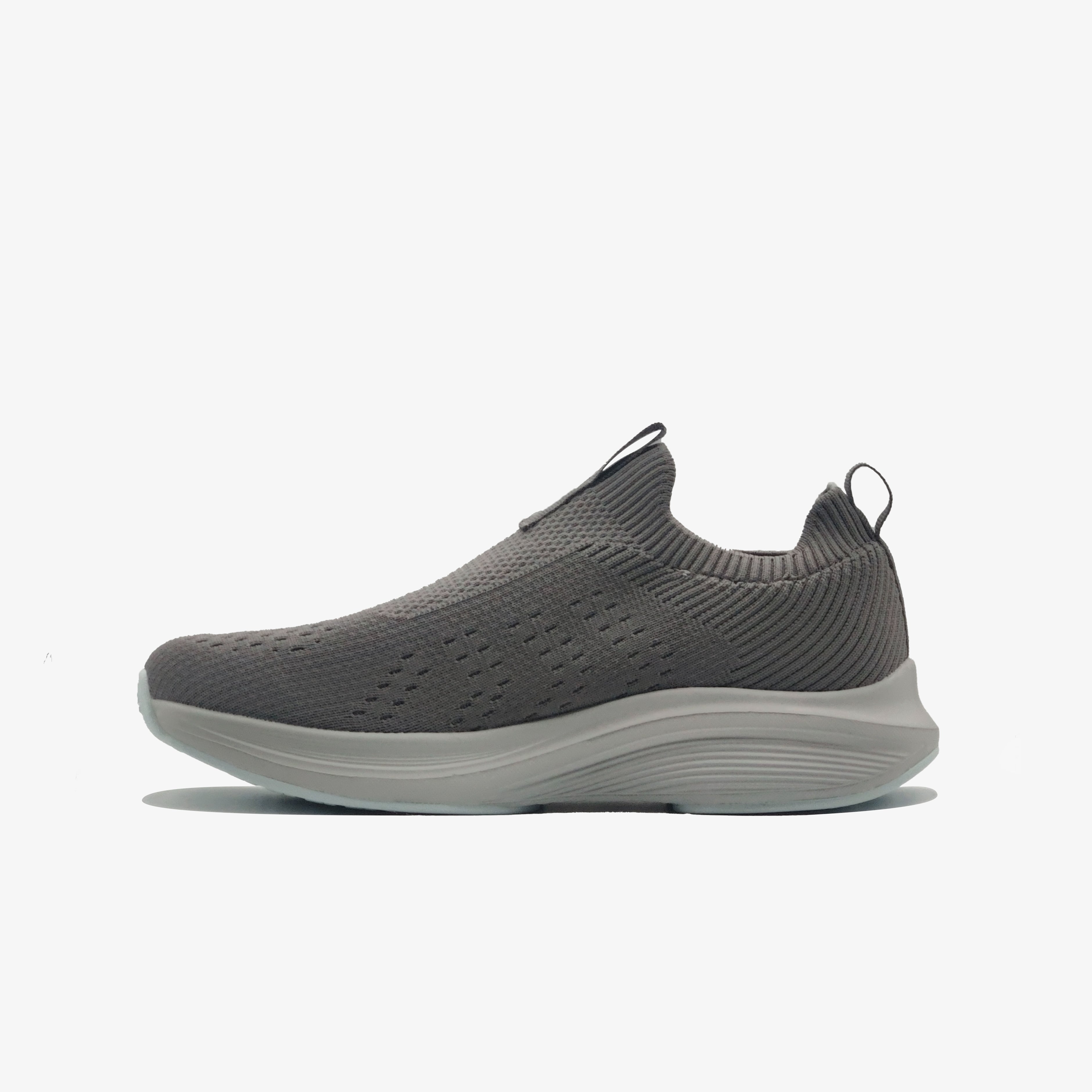 Sports Shoes	Dk.Grey