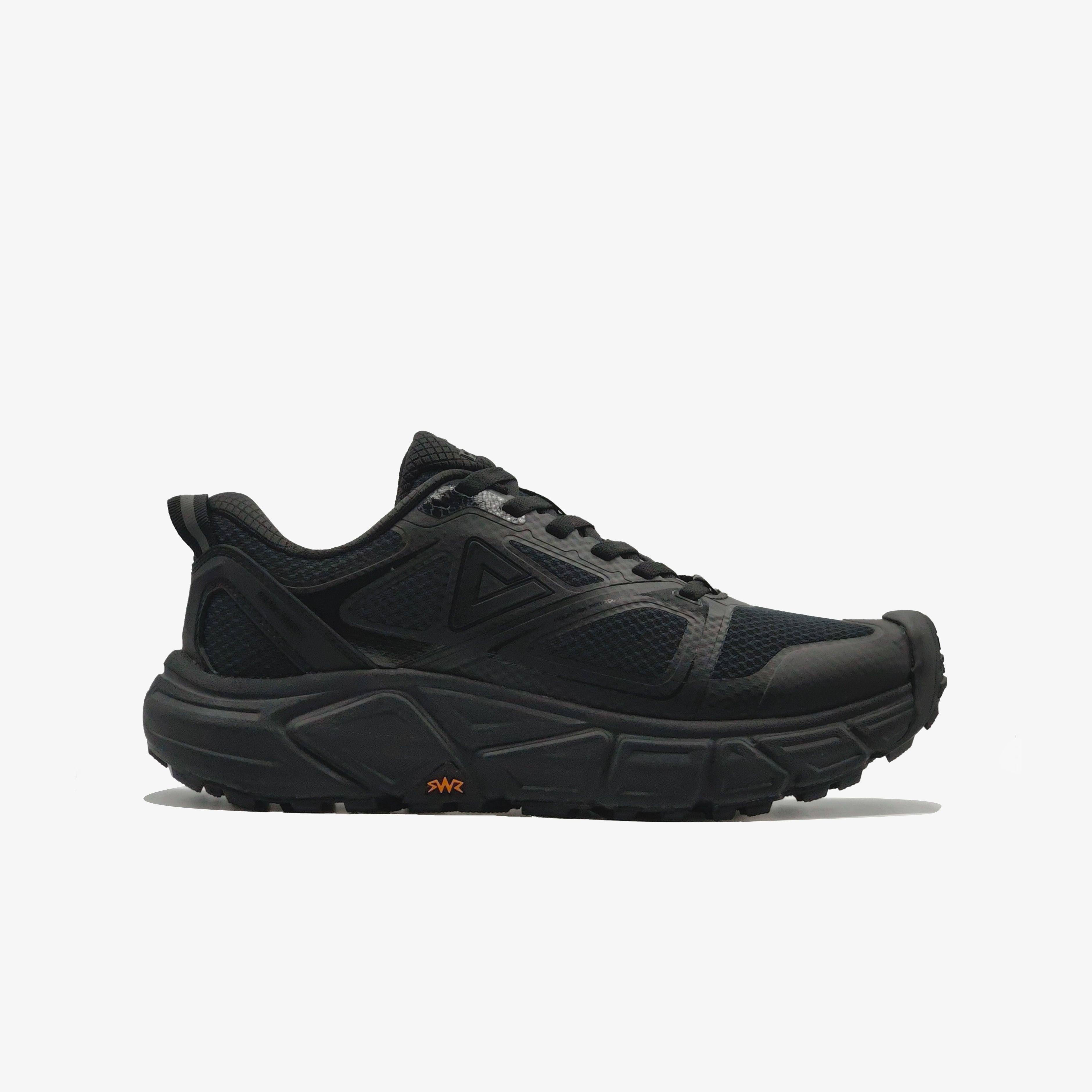 Sports Shoes	ALL BLACK