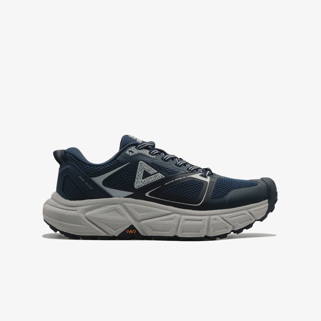 Sports Shoes	NAVY