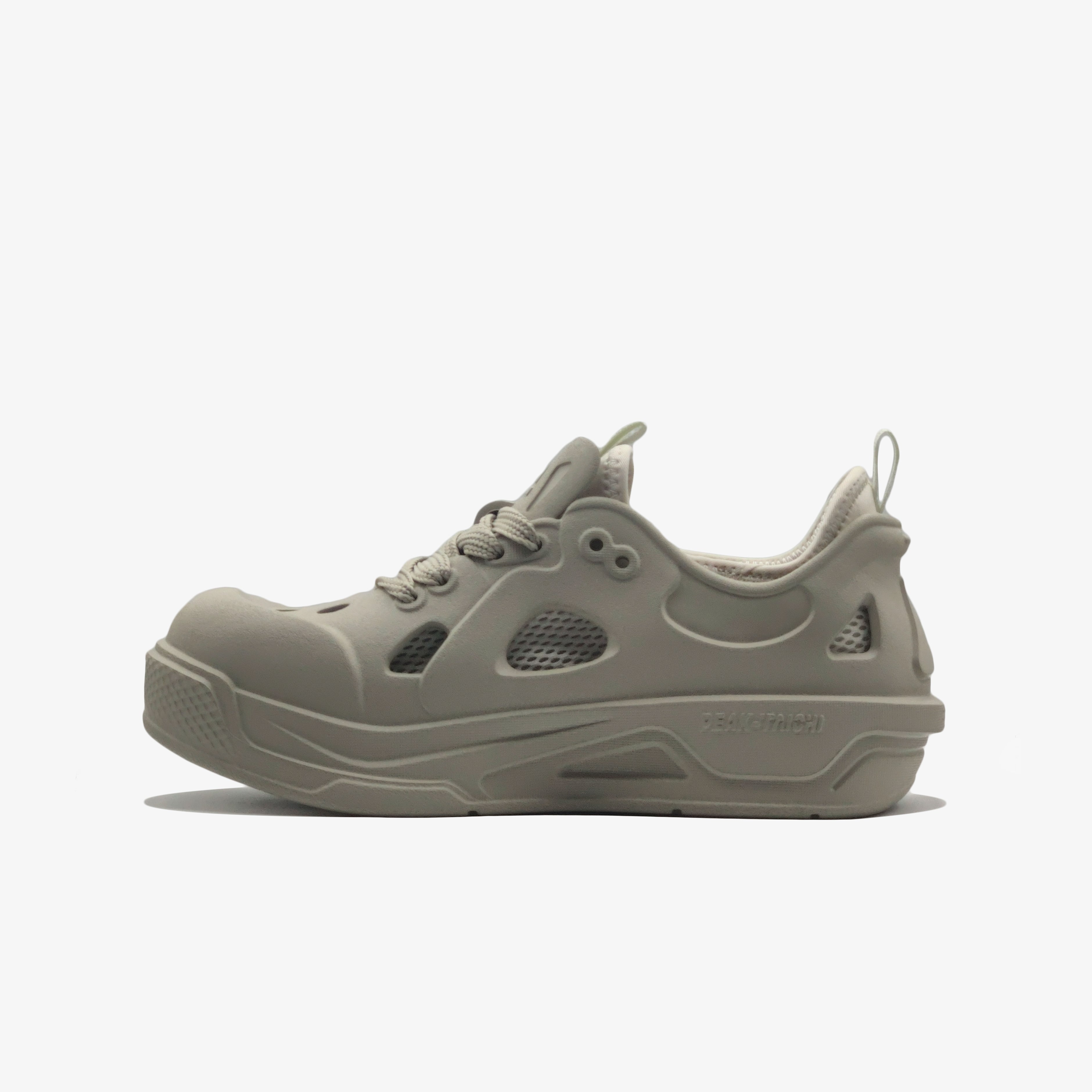 Sports Shoes	EMERALD