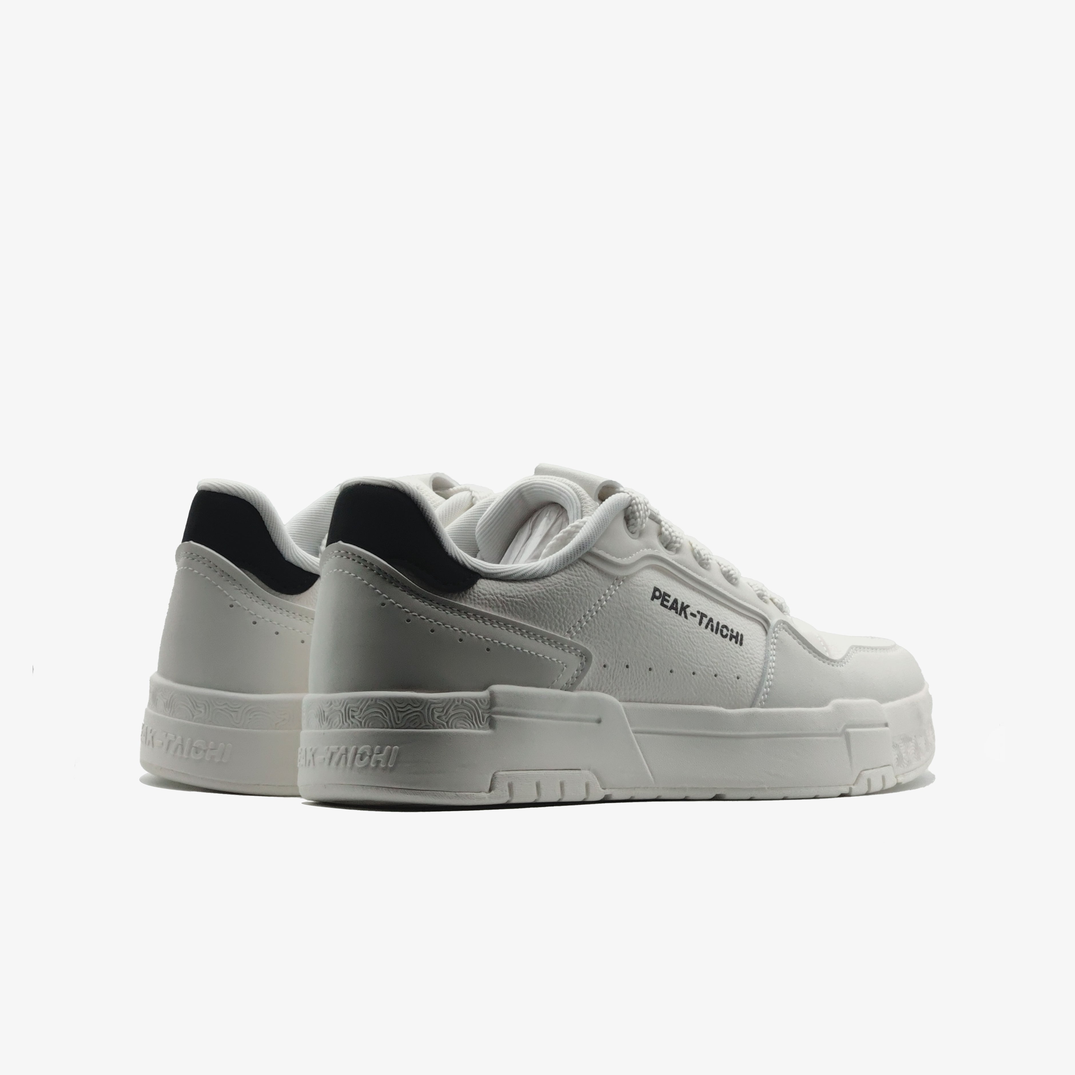 Sports Shoes	WHITE/BLACK