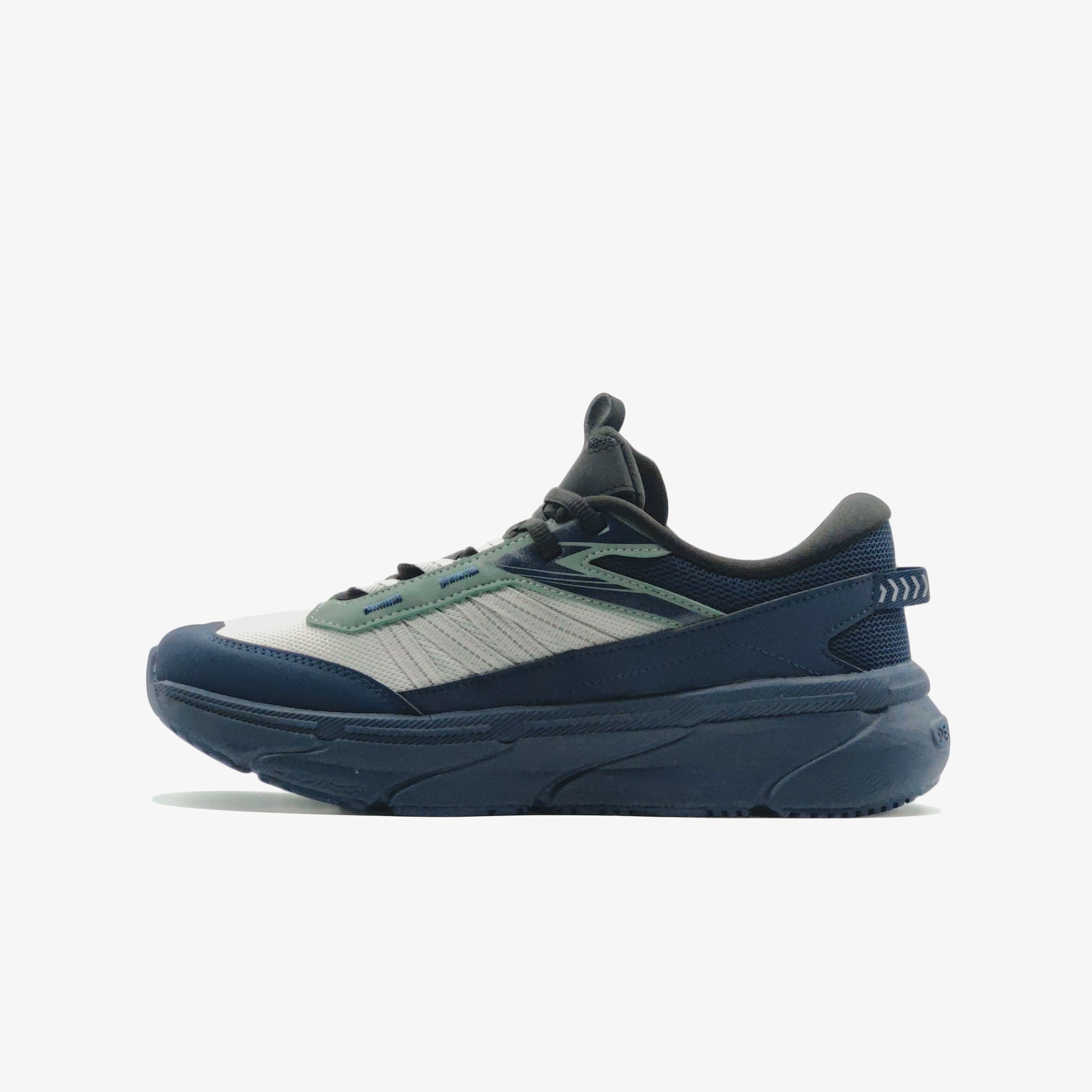 Sports Shoes	NAVY/GREY