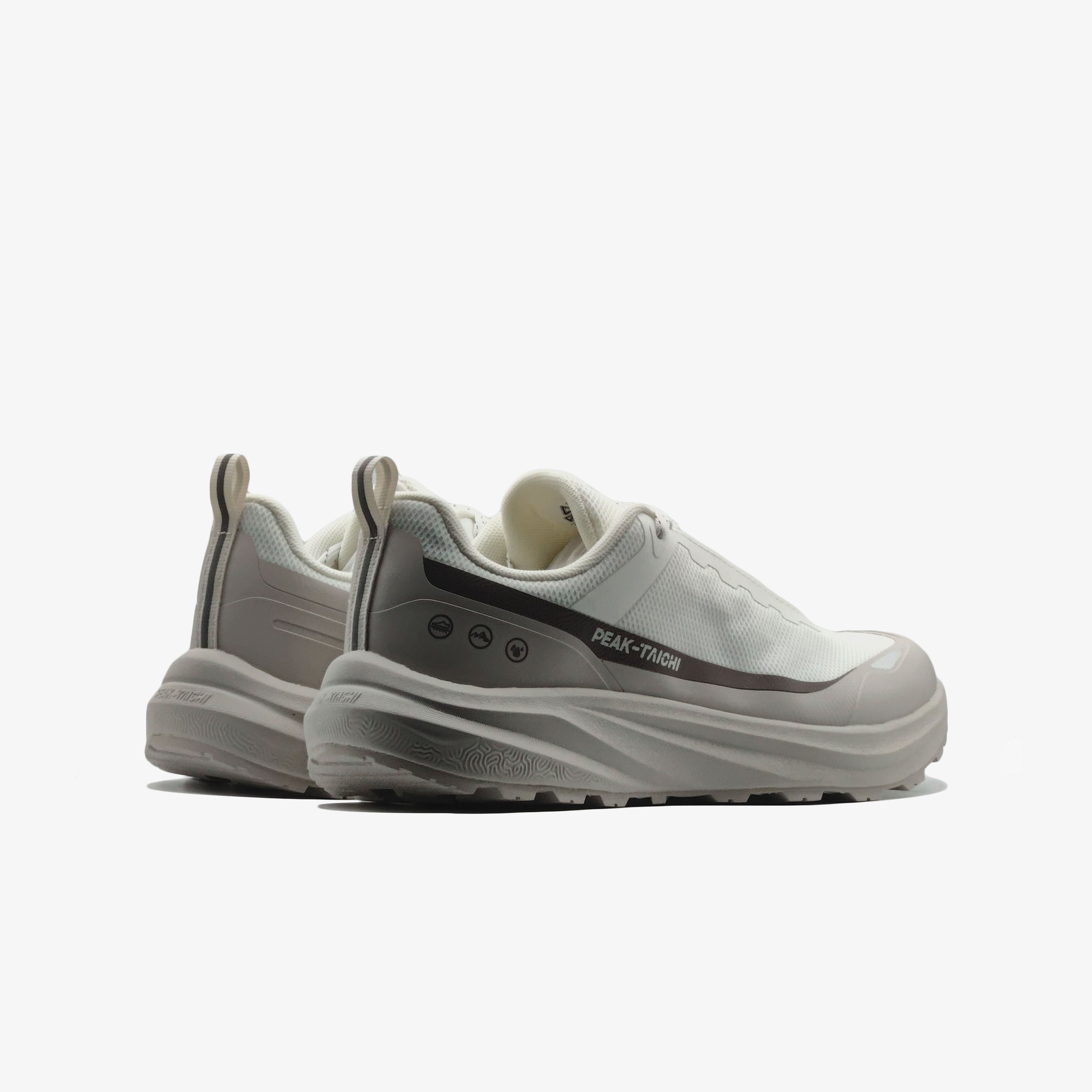 Sports Shoes	White/Khaki