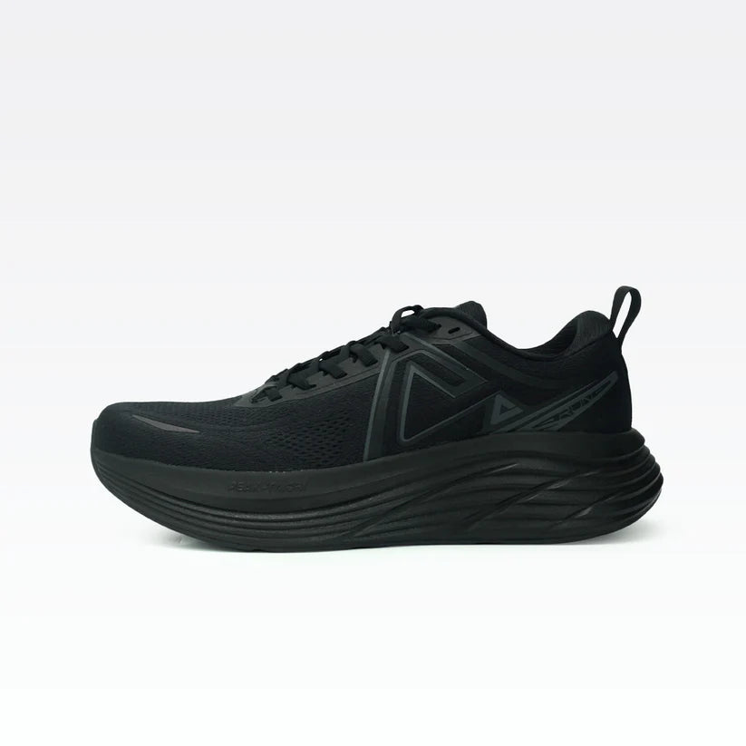 Peak Turbo all black